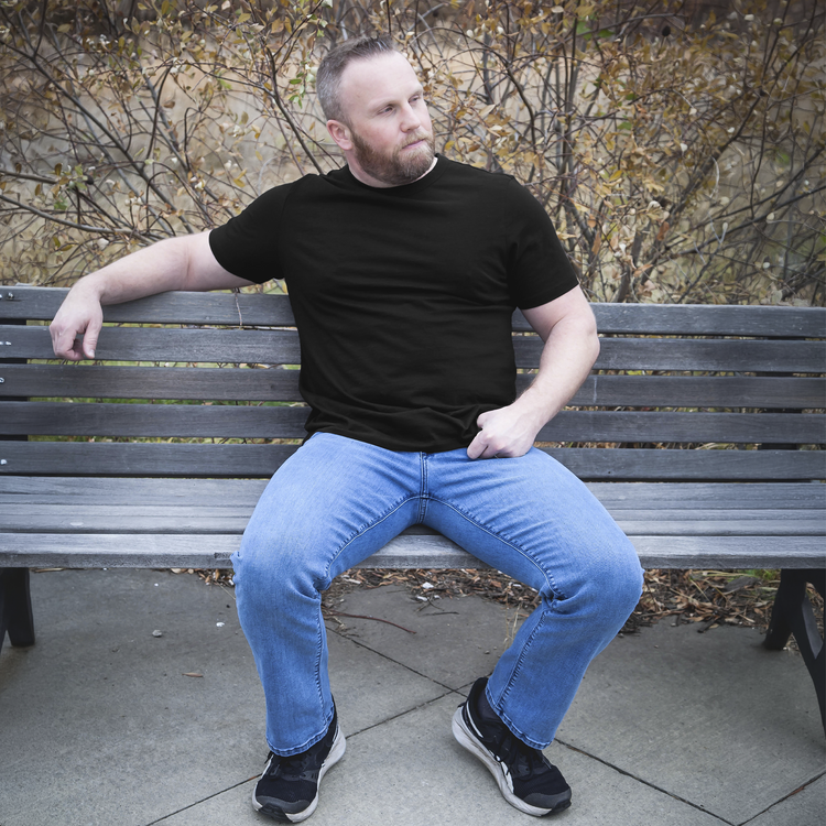 Men wearing Black Classic Crew Driggs Tee