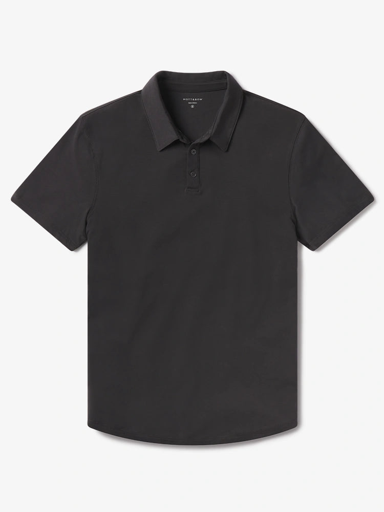 Men wearing Gris oscuro Luxe Performance Polo