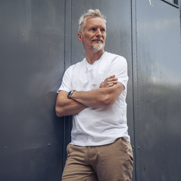Men wearing White Classic Crew Driggs Tee