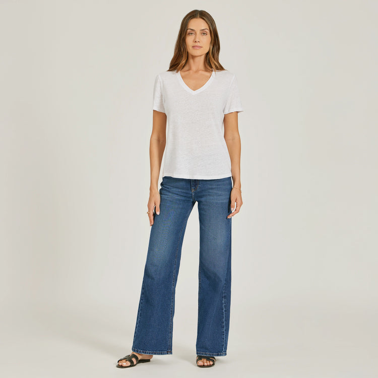 Women wearing White Relaxed Linen Blend V-Neck Tee