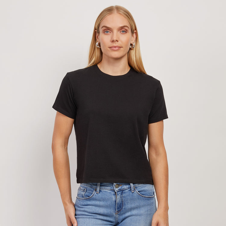 Women wearing Negro Cropped Fitted Crew Marcy Tee