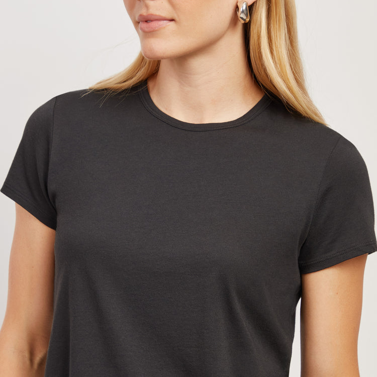 Women wearing Negro Cropped Fitted Crew Marcy Tee