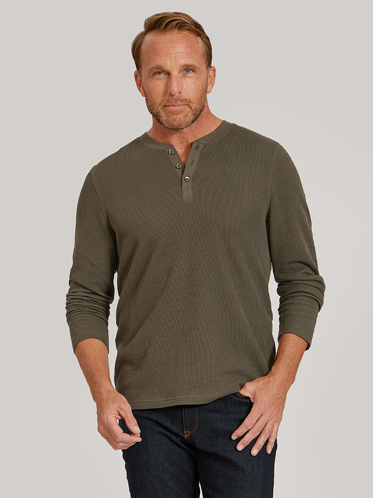 Men wearing Dark Moss Cotton Waffle Curved Hem Henley