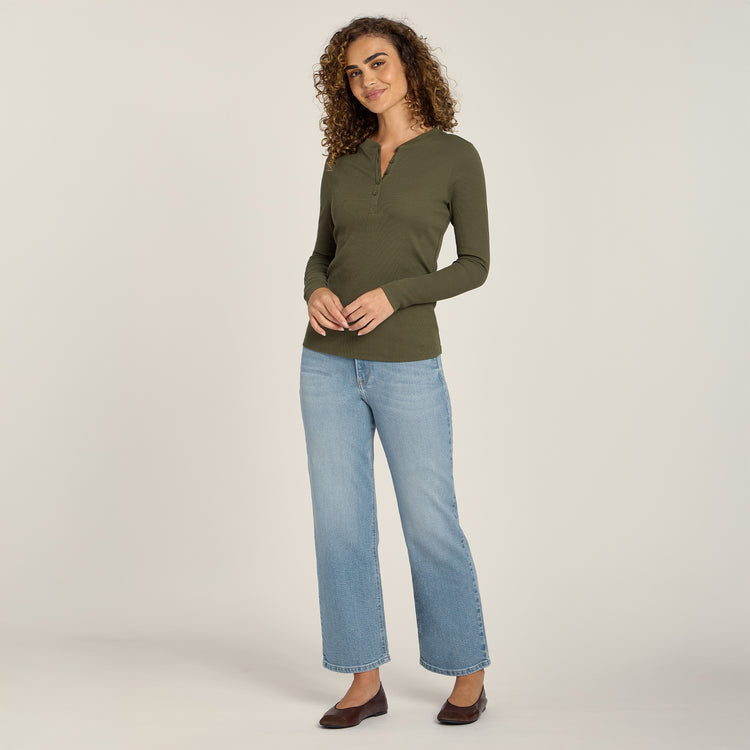 Women wearing Light Blue High Rise Cropped Straight Leg Hubert