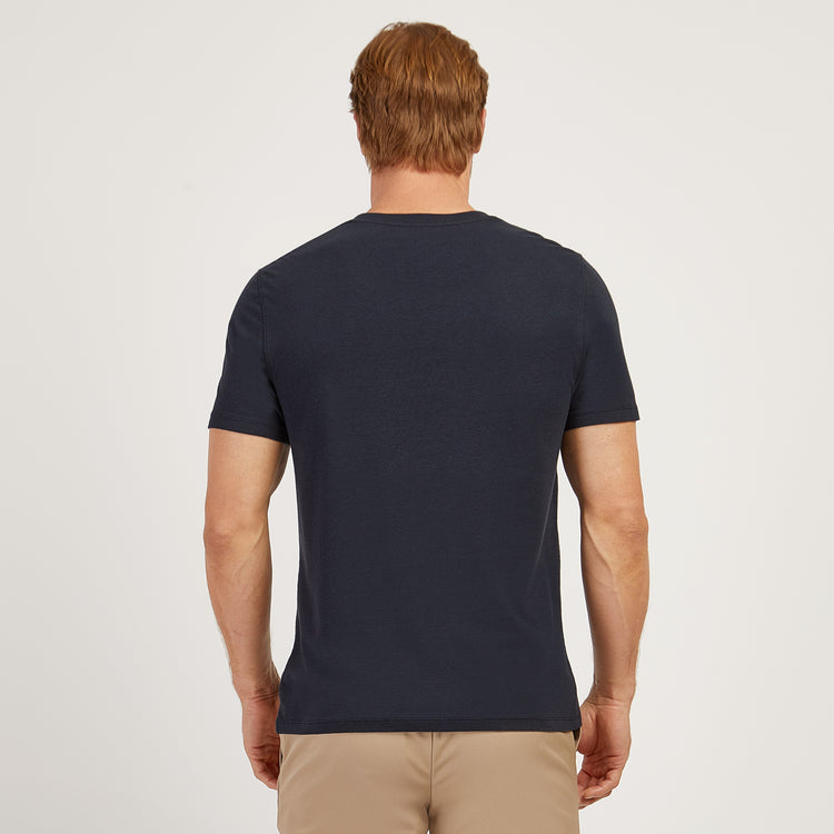 Men wearing Azul marino Luxe Stretch Tee