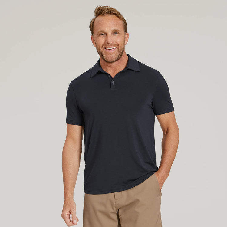 Men wearing Azul marino Luxe Performance Polo