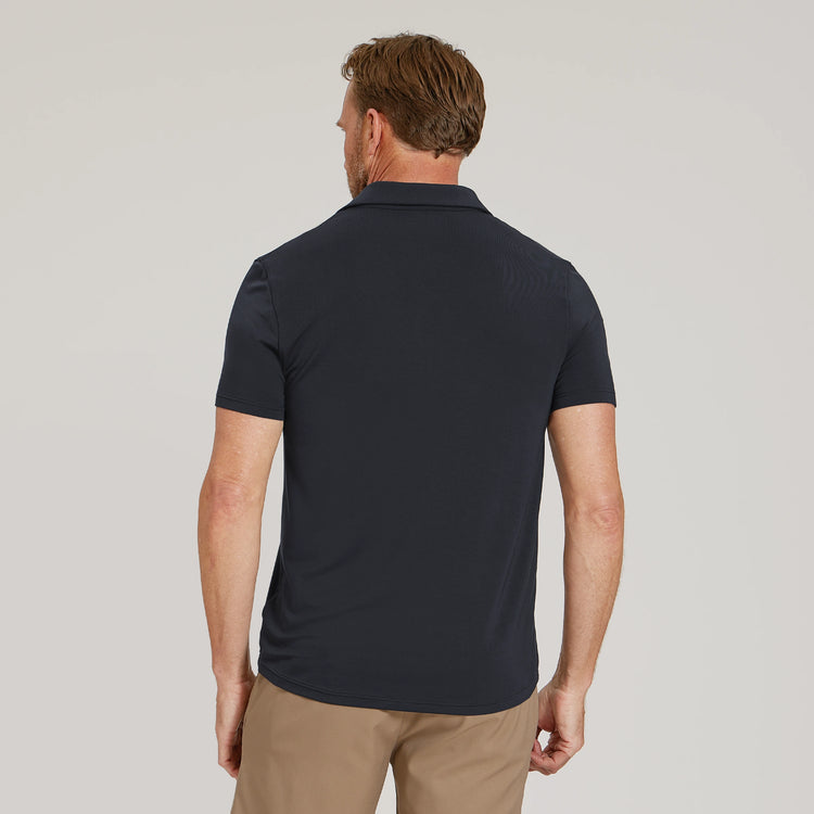 Men wearing Azul marino Luxe Performance Polo