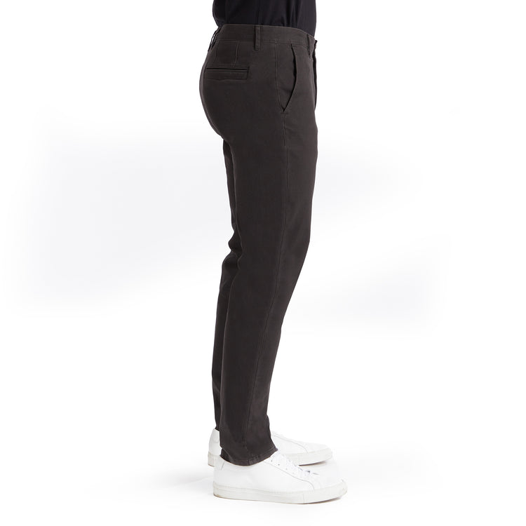 Men wearing Dark Gray Everyday Comfort Slim Chino Pants