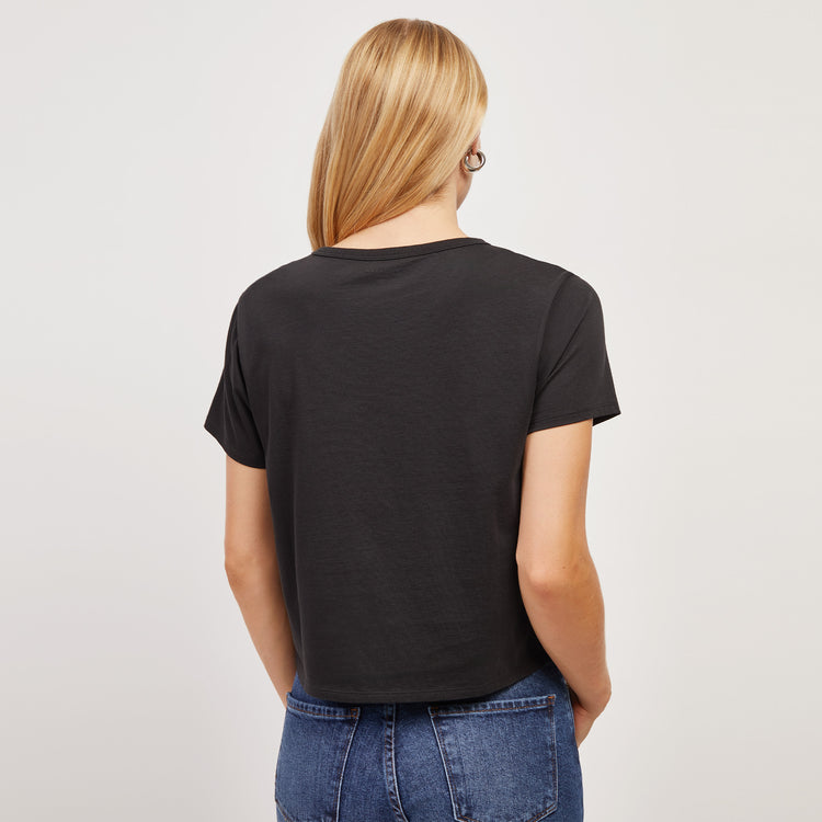 Women wearing Black Everyday Cotton One Pocket Crew Tee