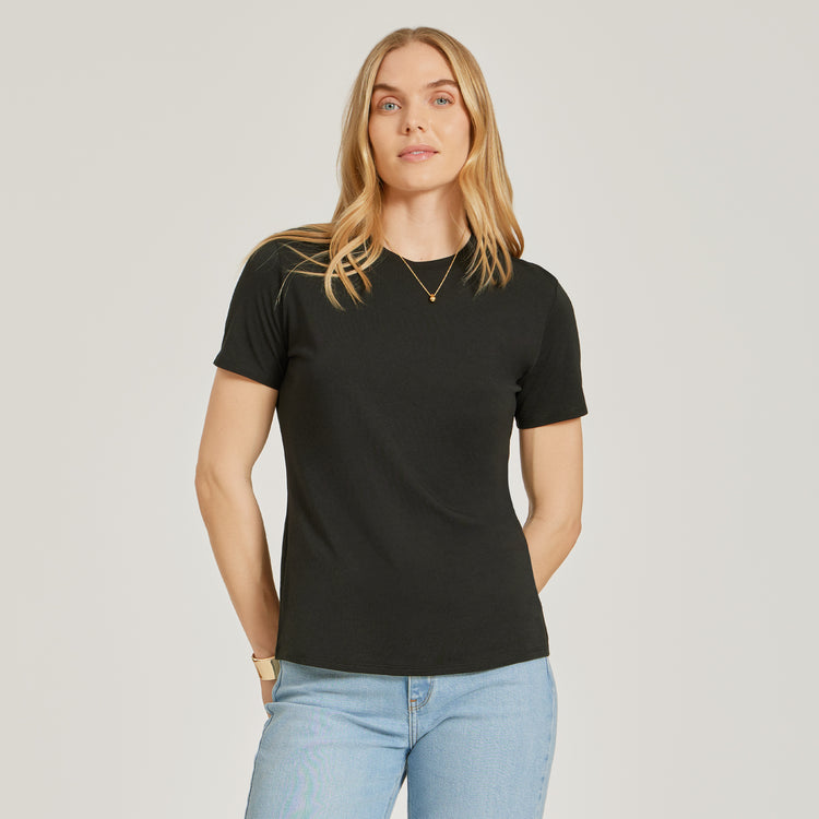 Women wearing Negro Relaxed Crew Marcy Tee