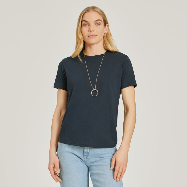 Women wearing Azul marino Relaxed Crew Marcy Tee