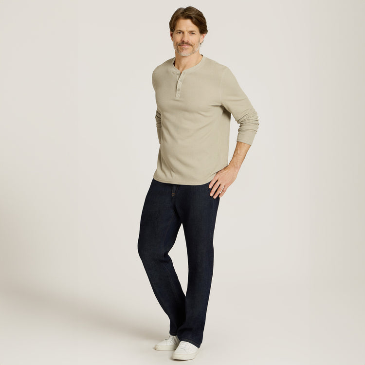 Men wearing Dark Blue Straight Ridge Jeans