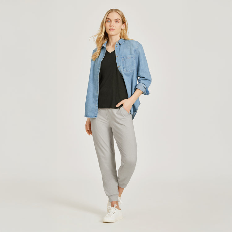 Women wearing Silver Gray Heather Cropped Performance Jogger