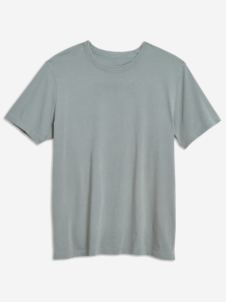 Men wearing Gris Vert Classic Crew Driggs Tee