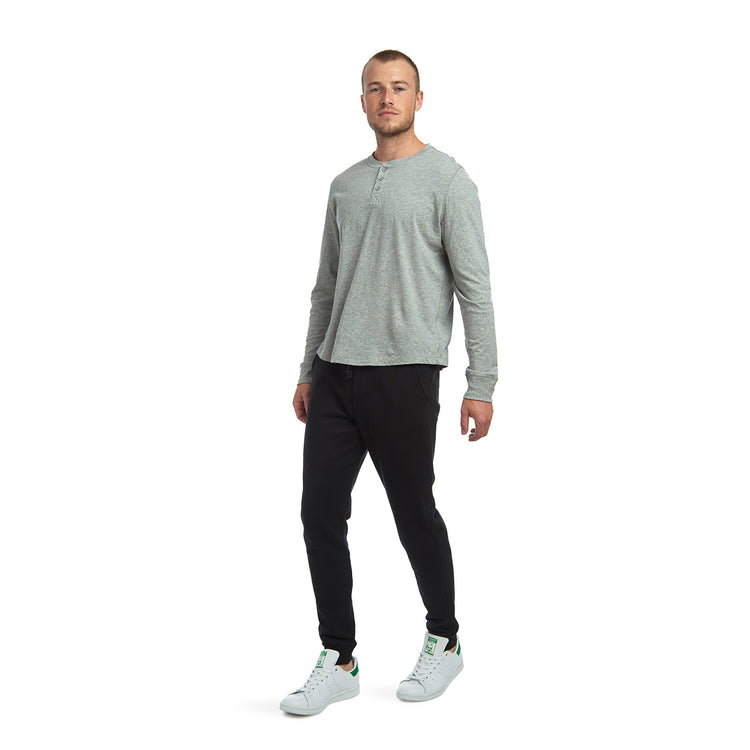 Men wearing Black The French Terry Sweatpant Hooper
