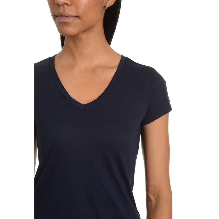 Women wearing Azul marino Fitted V-Neck Marcy Tee