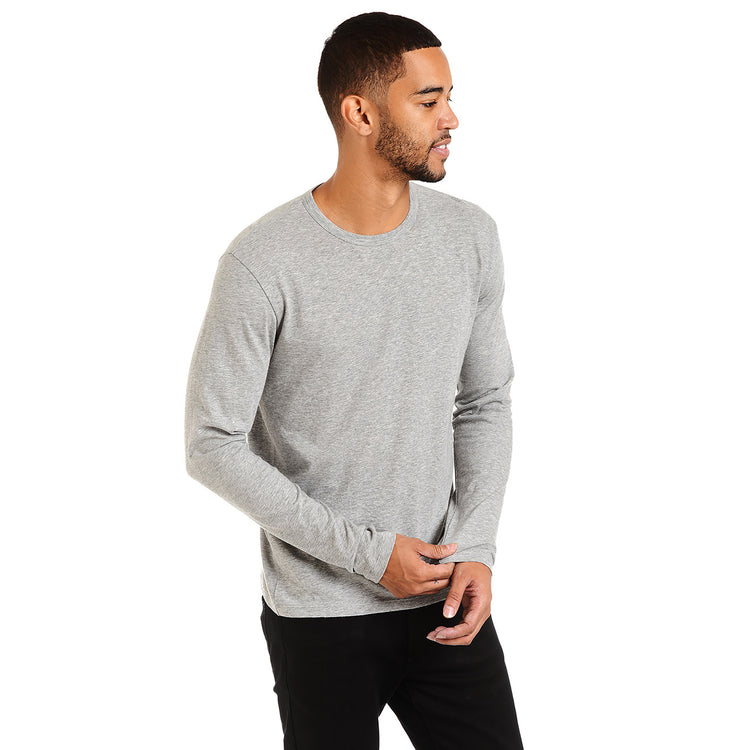 Men wearing Gris jaspeado Long Sleeve Crew Tee Driggs