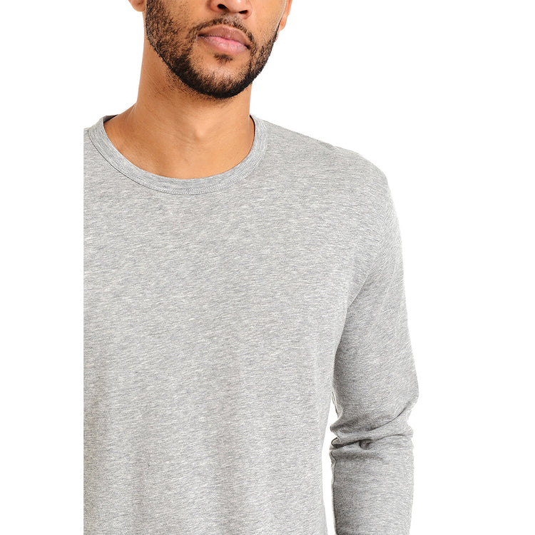 Men wearing Gris jaspeado Long Sleeve Crew Tee Driggs