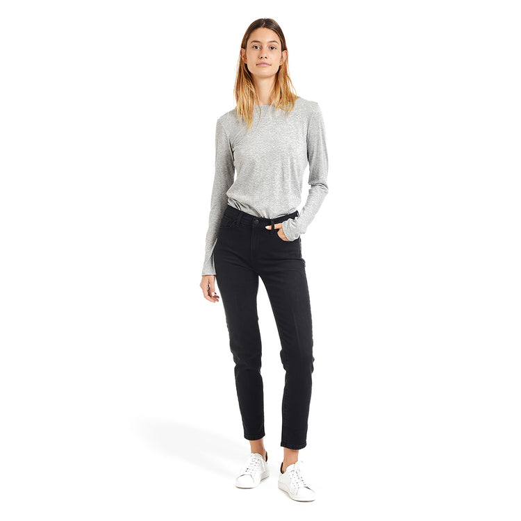 Women wearing Washed Black High Rise Mom Allen Jeans