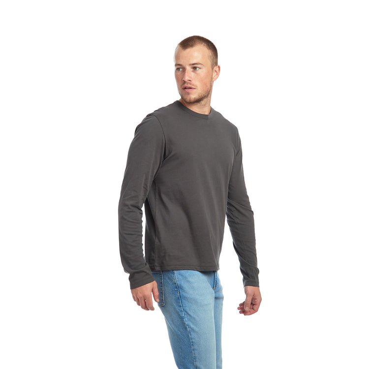 Men wearing Dark Gray Long Sleeve Crew Tee Driggs
