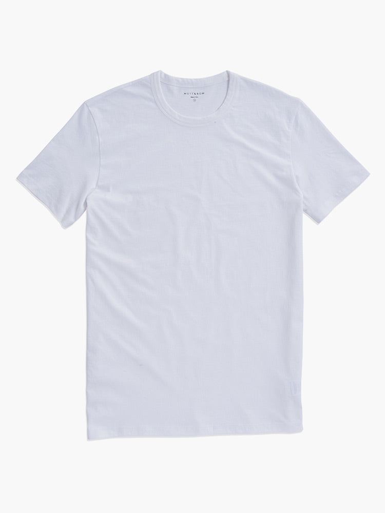 Men wearing Blanc Classic Crew Driggs Tee