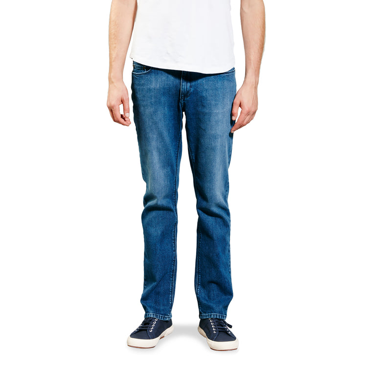 Men wearing Medium Blue Straight Warren Jeans