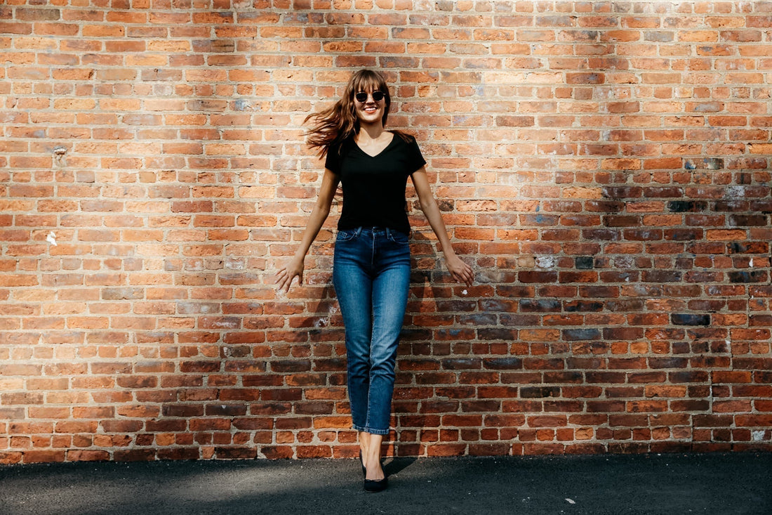 How to Wear High Waisted Jeans Outfit Ideas And Tips