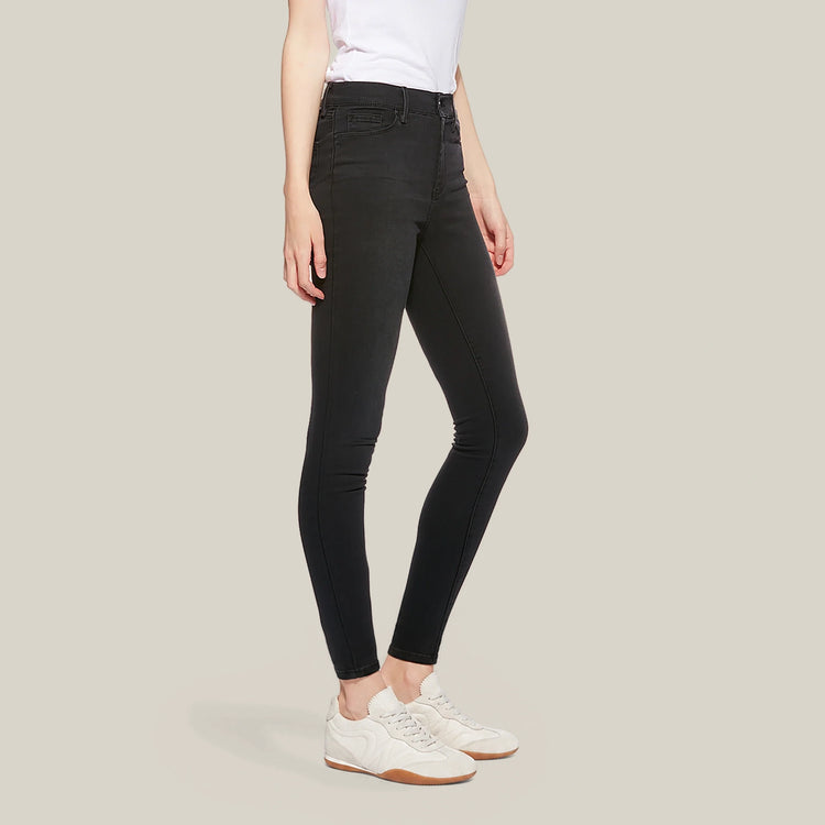 Women wearing Gris foncé Orchard High Rise Skinny Jeans