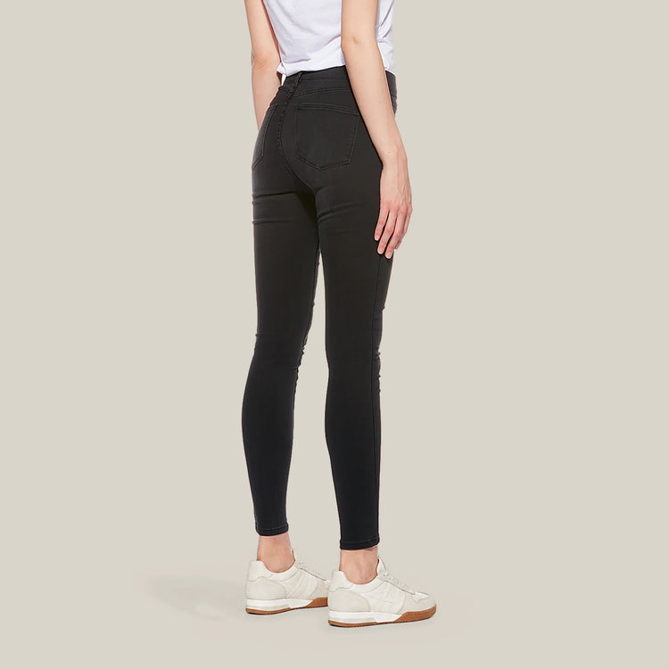 Women wearing Gris foncé Orchard High Rise Skinny Jeans