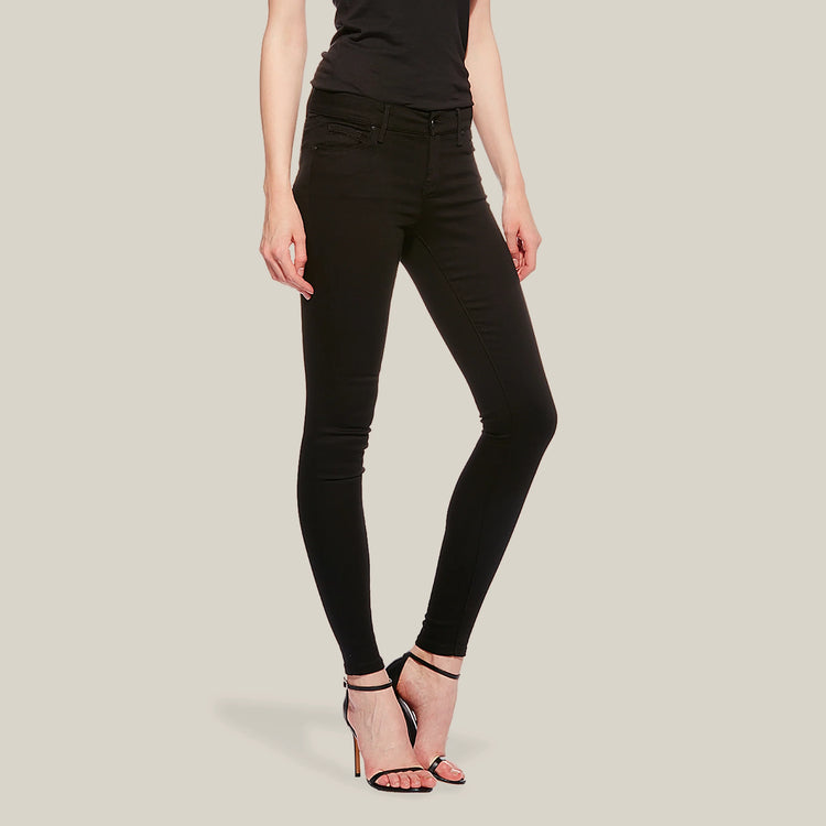 Women wearing Negro Mid Rise Skinny Bond Jeans