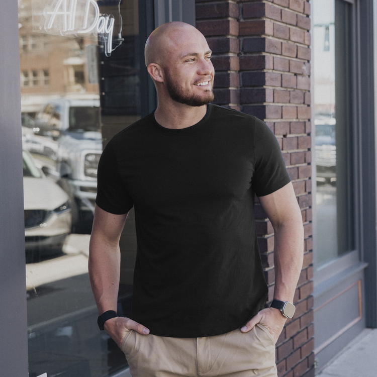 Men wearing Black Classic Crew Driggs Tee