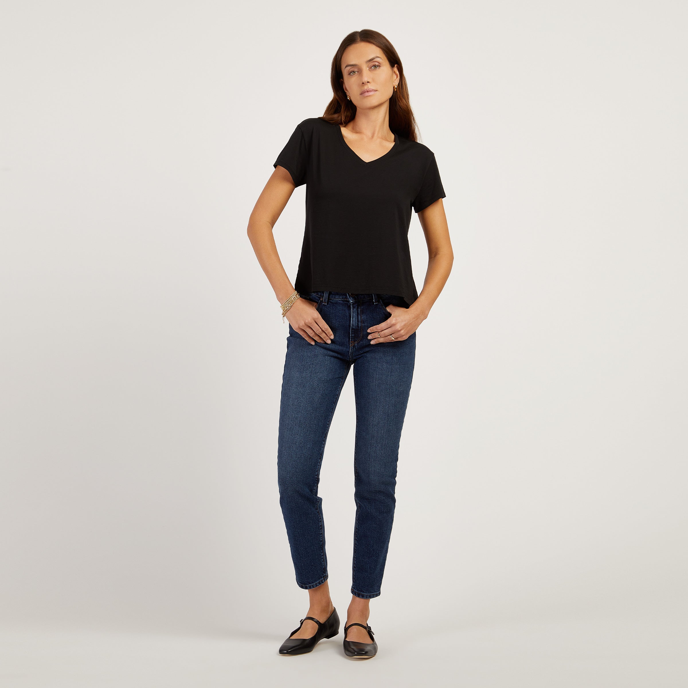 Women wearing Negro Cotton Relaxed V-Neck Tee