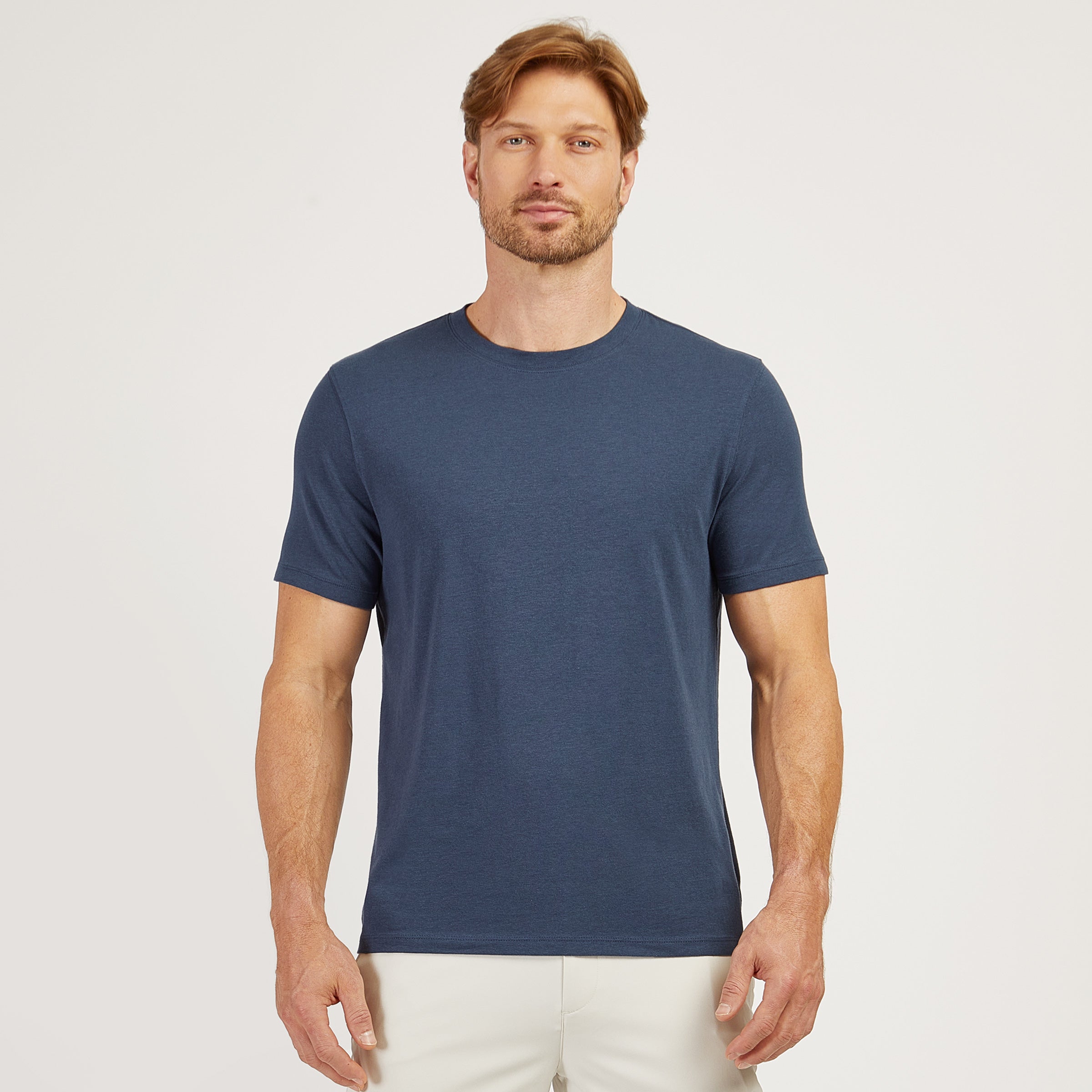 Men wearing Azul Grafito Luxe Stretch Tee