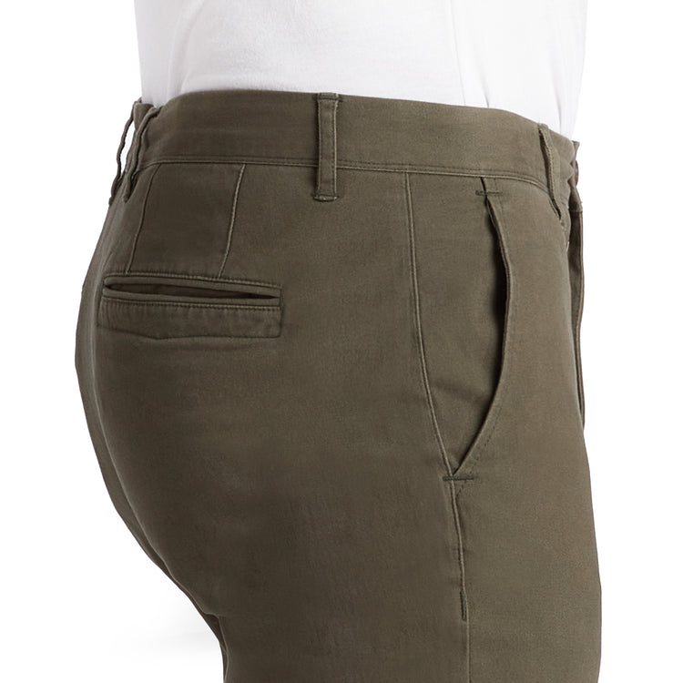 Men wearing Green Everyday Comfort Slim Chino Pants