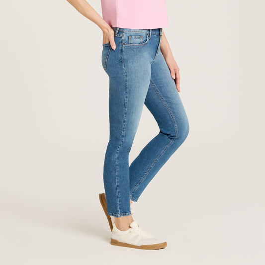 Mid Rise Slim Straight Ridge Jeans Light Blue Slim Straight jeans