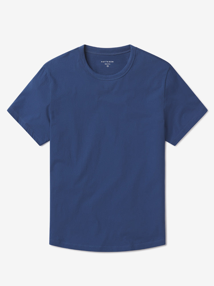 Men wearing Baltic Blue Curved Hem Driggs Tee