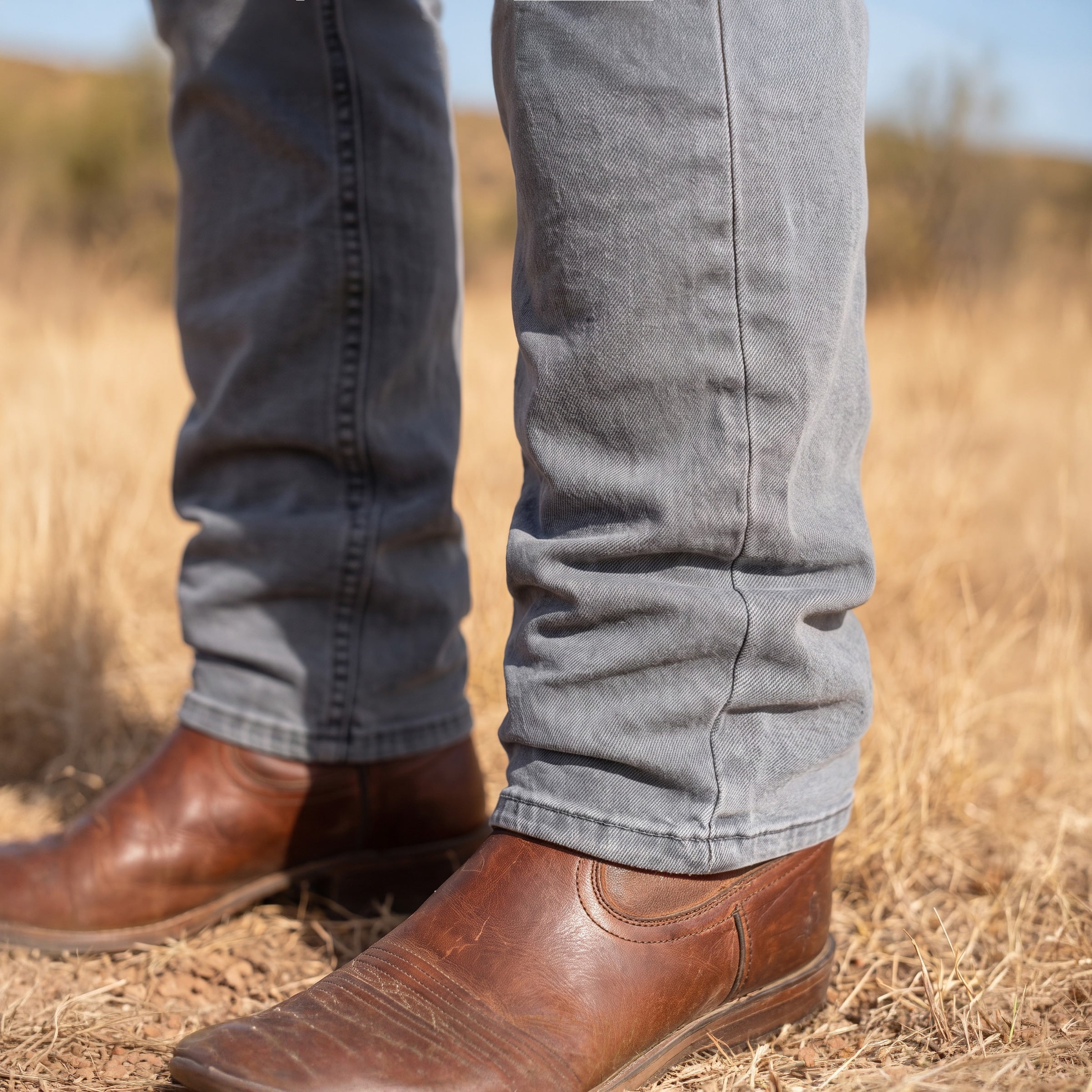 Men wearing Light Gray Straight Stone Jeans