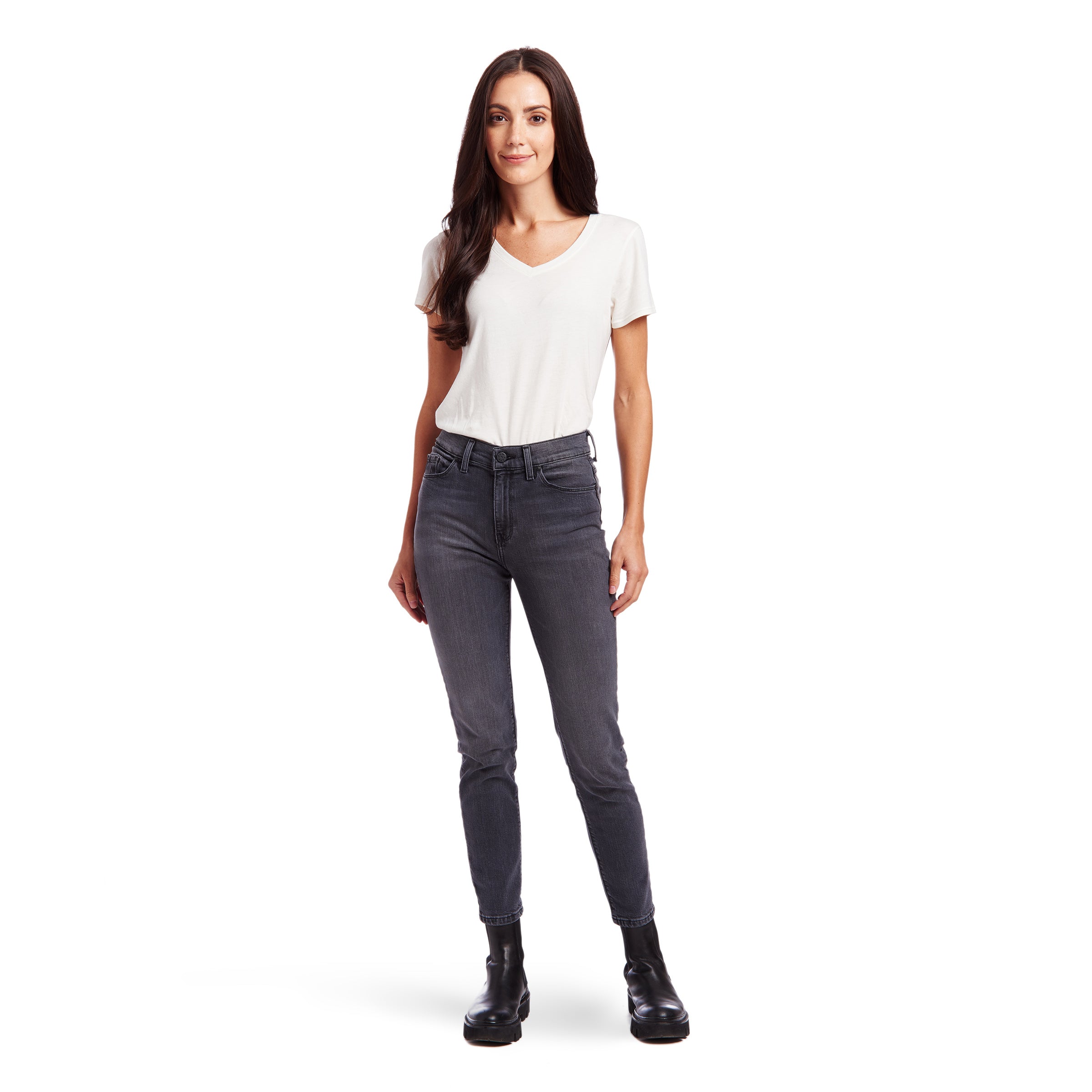 Women wearing Bleu Graphite High Rise Mom Allen Jeans