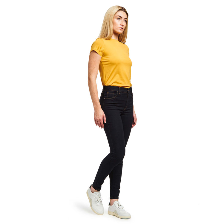 Women wearing Dark Blue High Rise Skinny Moore Jeans