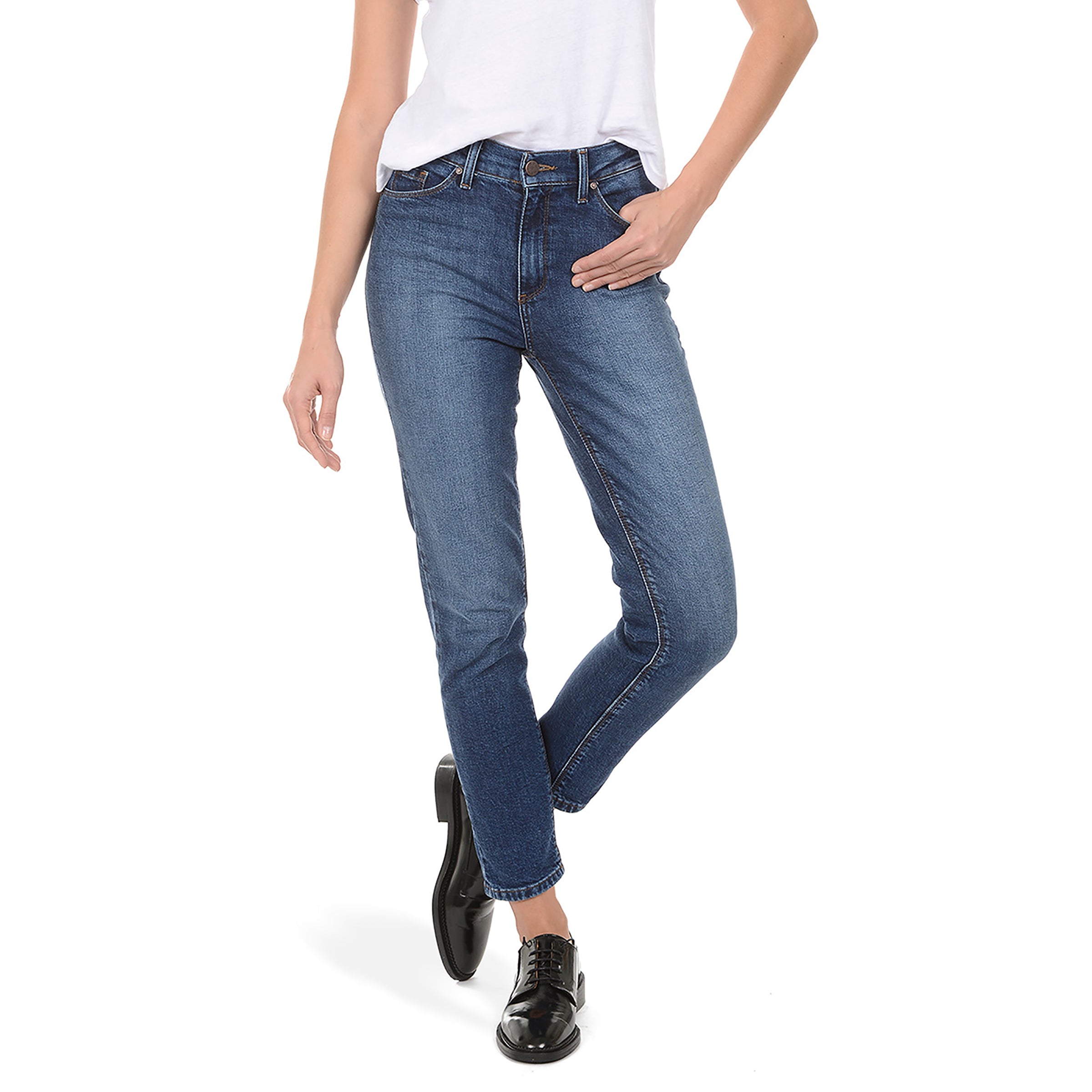 Women wearing Azul oscuro/medio Mom Ridge Jeans